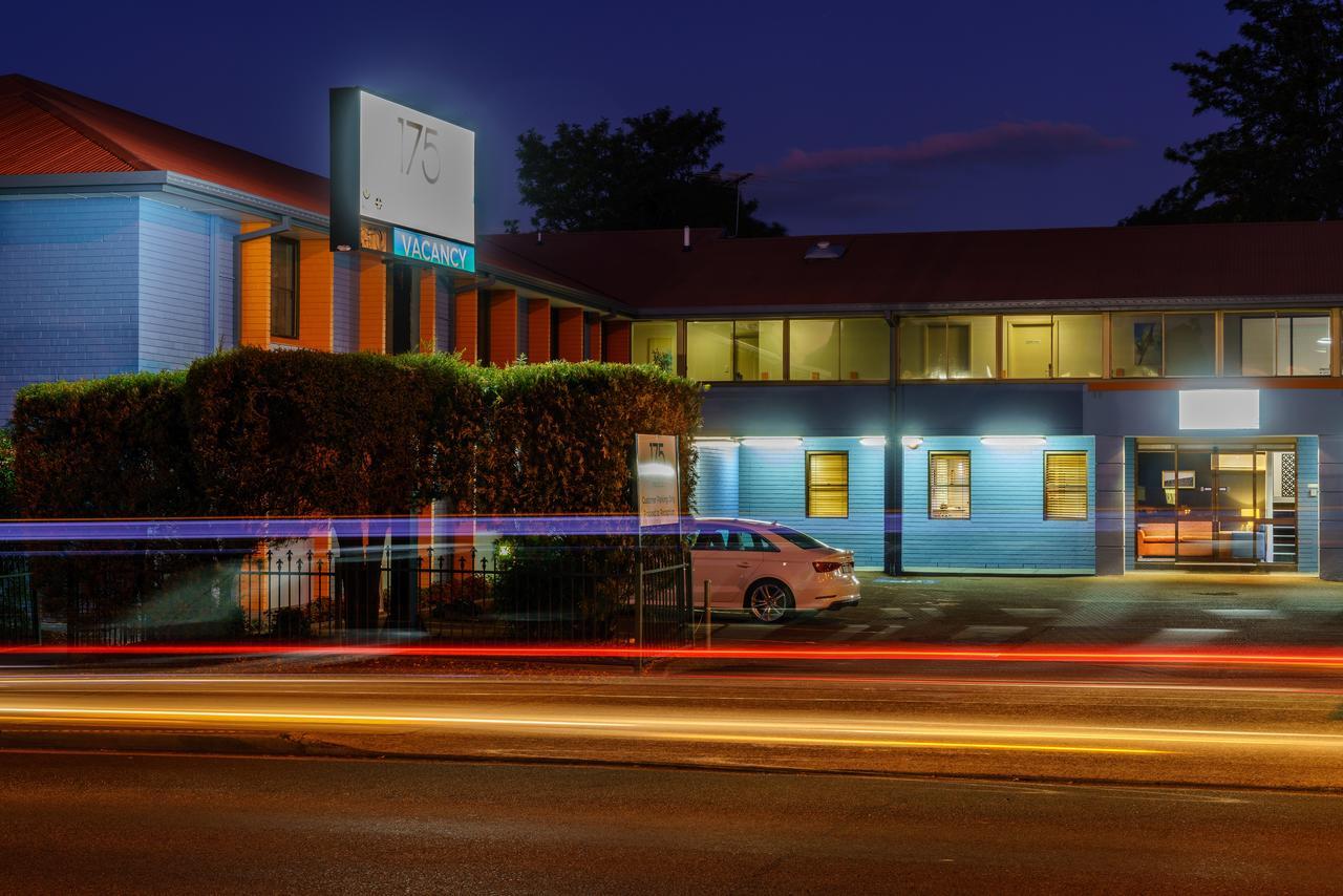 175 Hotel Westmead Sydney Exterior foto