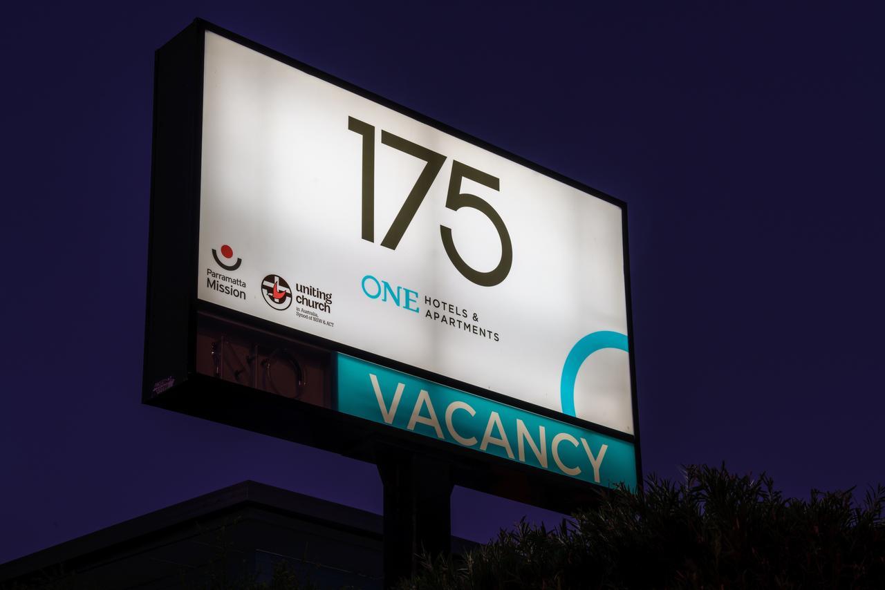 175 Hotel Westmead Sydney Exterior foto